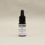 Die Vorderseite des 10ml Enzymfläschchens N2 mit schwarzem Pipettendeckel.