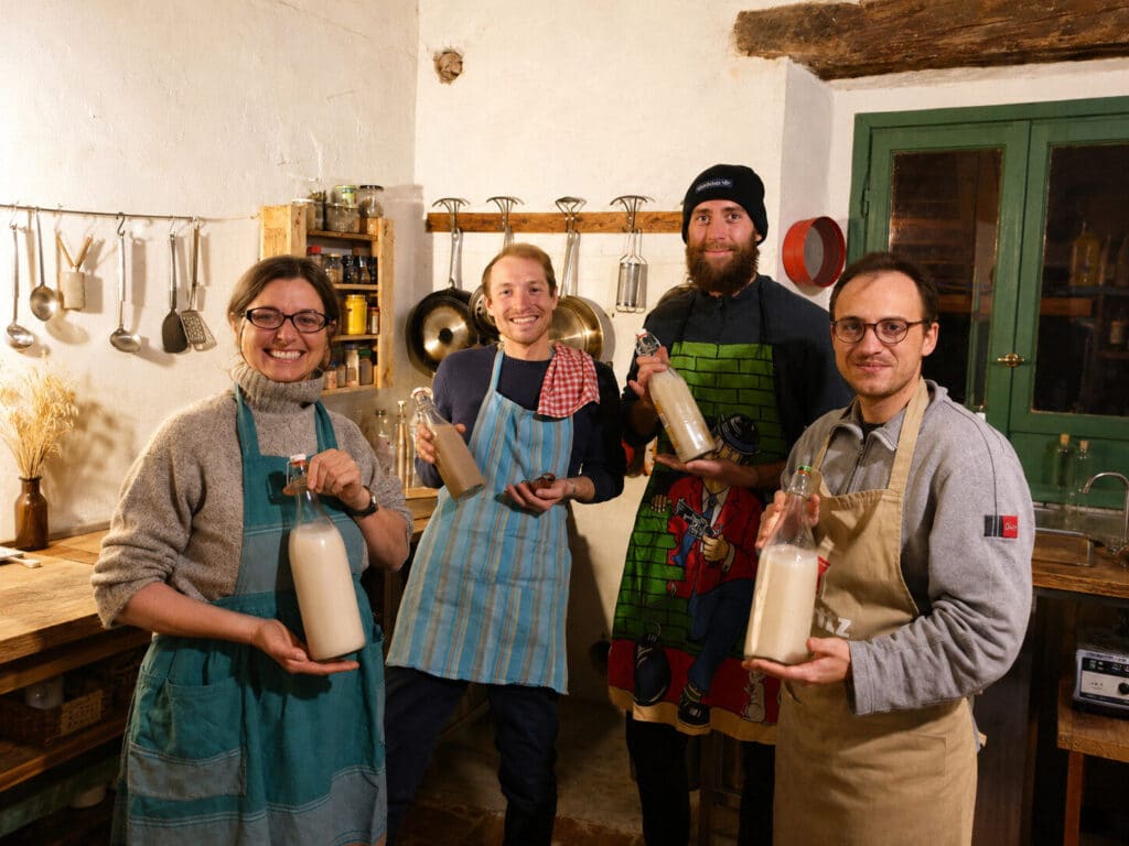 Pflanzendrinks selber machen mit NECTARBAR Enzymen und Filterbeutel